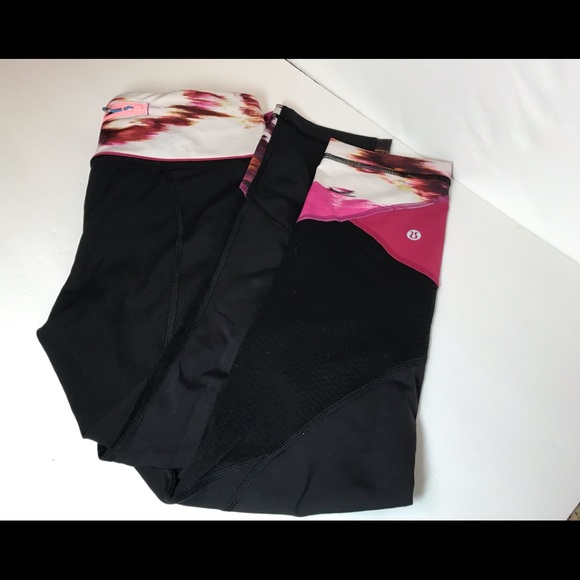 lululemon athletica Pants - Lululemon  Capri sz 8